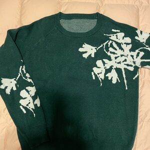 Dark Green graphic Floral Crewneck Sweater